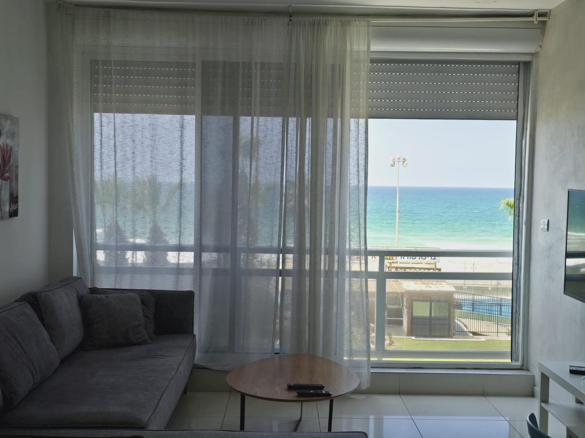 Gk Apartment Beauty 바트얌 외부 사진