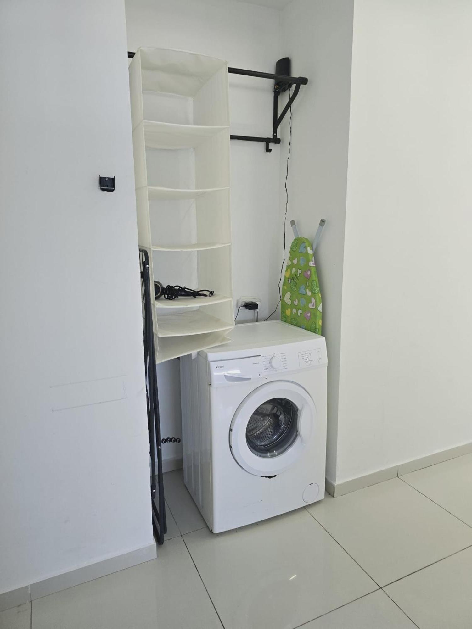 Gk Apartment Beauty 바트얌 외부 사진