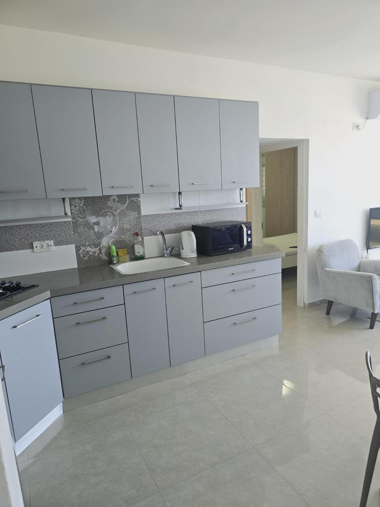 Gk Apartment Beauty 바트얌 외부 사진