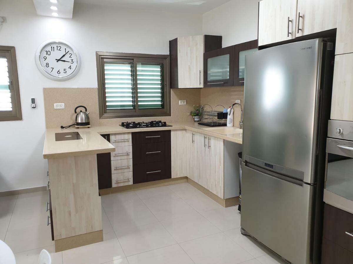 Gk Apartment Beauty 바트얌 외부 사진